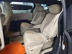 Toyota Gravia 2.5L Hybrid Premium Edition - photo 16