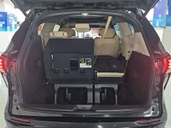 Toyota Gravia 2.5L Hybrid Premium Edition - photo 18