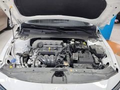 Hyundai Elantra 1.5L CVT Luxury - ფოტო 19