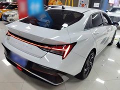 Hyundai Elantra 1.5L CVT Luxury - ფოტო 6