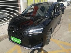 Wuling Starlight 730 New Energy PHEV 125km Luxury - photo 1