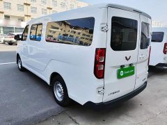 Wuling Yangguang 300km Comfort Passenger Van 75kW - фото 4