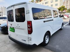 Wuling Yangguang 300km Comfort Passenger Van 75kW - фото 6