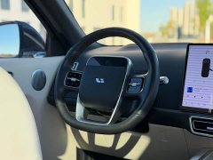 Li Auto L9 Ultra - фото 16