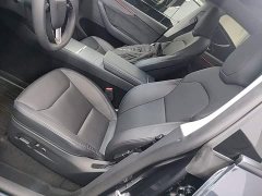 Tesla Model Y Long Range All-Wheel Drive Launch Edition - photo 14