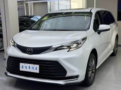 Toyota Sienna 2.5L Hybrid FWD Comfort - photo 1