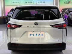 Toyota Sienna 2.5L Hybrid FWD Comfort - photo 8