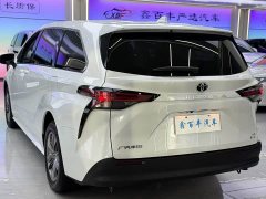 Toyota Sienna 2.5L Hybrid FWD Comfort - photo 9