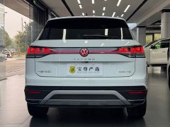 Volkswagen Taos 3 Million Units Select Edition 330TSI - photo 4