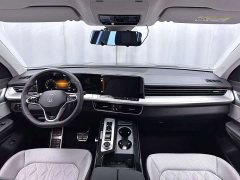 Volkswagen Lanhun 380TSI AWD R-Line Cruising Zhongxiang Edition - photo 7