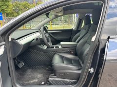 Tesla Model Y Rear-Wheel Drive - photo 4