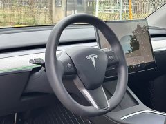 Tesla Model Y Rear-Wheel Drive - photo 9