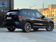 BMW X3 xDrive30i Premier M Night Package - photo 4