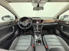 Volkswagen Touareg 280TSI FWD Luxury Edition - photo 12