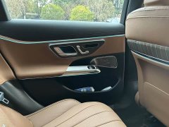 Mercedes-Benz E-Class E 300 L Luxury - photo 10