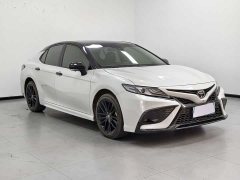 Toyota Camry 2.0S Knight Edition - ფოტო 3
