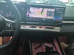BMW 5 Series 530Li Premier Luxury Package - ფოტო 12