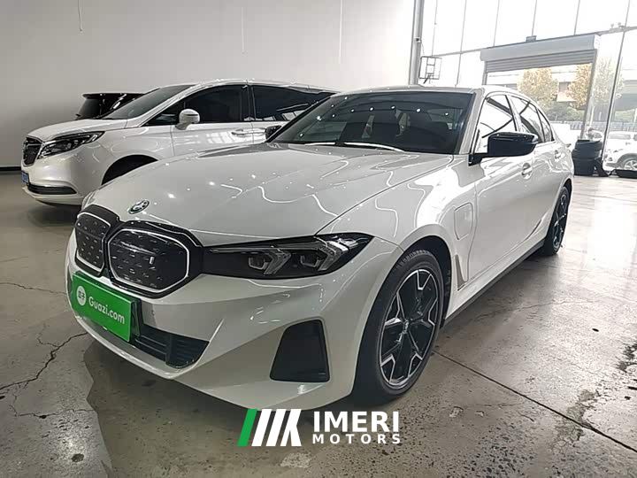 BMW i3 eDrive 40 L Midnight Edition Package