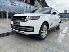 Land Rover Range Rover 3.0 L6 400PS Prestige Seven-Seat Extended Wheelbase - фото 1