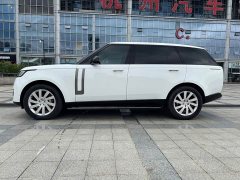 Land Rover Range Rover 3.0 L6 400PS Prestige Seven-Seat Extended Wheelbase - фото 2