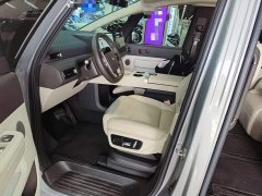 Li Auto Li Xiang MEGA Ultra - ფოტო 14