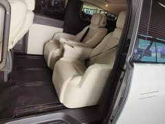 Li Auto Li Xiang MEGA Ultra - ფოტო 16