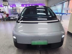 Li Auto Li Xiang MEGA Ultra - ფოტო 2