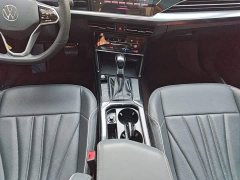 Volkswagen Passat 380TSI Starry Sky Luxury Edition - ფოტო 13