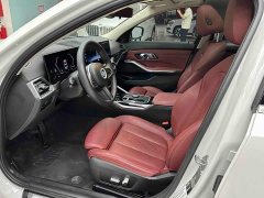 BMW 3 Series 320Li M Sport Package - ფოტო 17