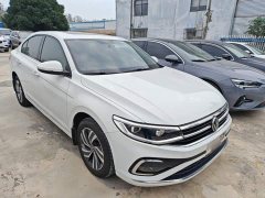 Volkswagen Bora 200TSI DSG Comfort Edition - ფოტო 3