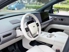 Li Auto i6 Two-Wheel Drive Standard - ფოტო 17