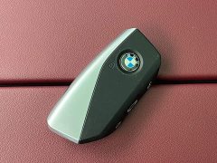 BMW i5 eDrive 35L M Sport Package - ფოტო 16