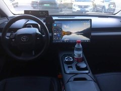 Toyota bZ5 550 PRO - photo 12