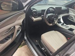 BYD Song Pro New Energy DM-i 71KM Glory Edition Pilot - ფოტო 16