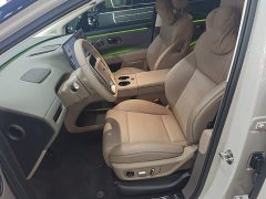 Li Auto i8 Standard Edition - photo 14