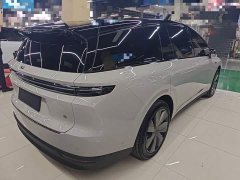 Li Auto i8 Standard Edition - photo 6