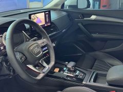 Audi Q5L 45T Luxury Dynamic - ფოტო 14