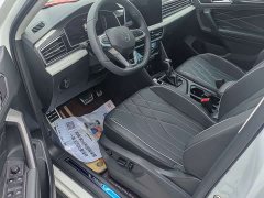 Volkswagen Tiguan L Outstanding Edition 330TSI Automatic Two-Wheel Drive R-Line Dragon Shine Version - фото 3