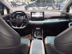 Geely Emgrand S 1.4T CVT Crossover Player Edition - ფოტო 9