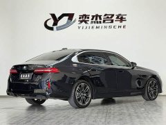 BMW 5 Series 530Li Premier M Sport Package - фото 10
