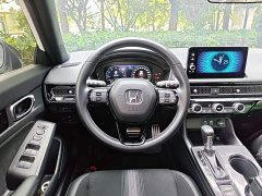 Honda Civic Hatchback 240 Turbo CVT Sharp Edition - ფოტო 10