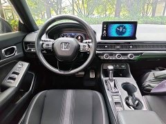 Honda Civic Hatchback 240 Turbo CVT Sharp Edition - ფოტო 12