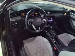 Volkswagen Magotan 2 Million Units Commemorative Edition 330TSI DSG Leading Version - photo 9