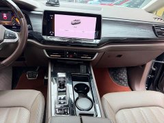 Volkswagen Viloran 380TSI Zunchi Edition - photo 12