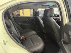 Honda Vezel 1.5L CVT Luxury - фото 5