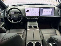 Li Auto L9 Pro - ფოტო 7