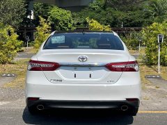 Toyota Camry 2.5G Luxury - photo 13