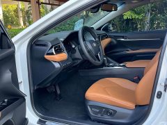 Toyota Camry 2.5G Luxury - photo 4