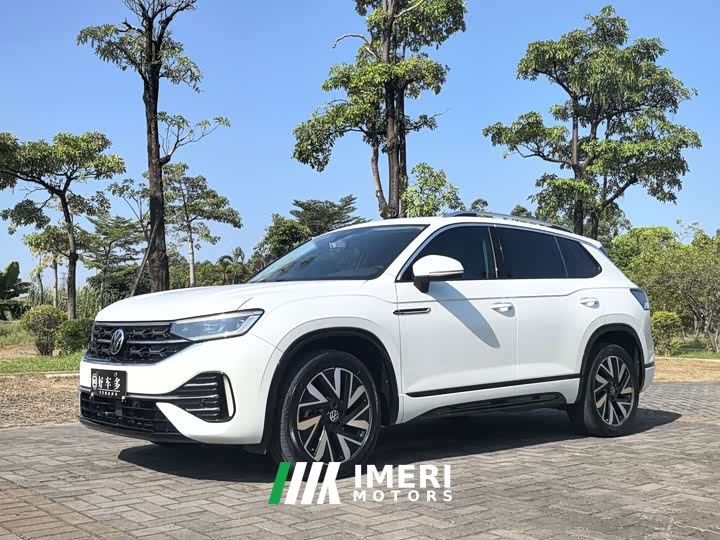 Volkswagen Taos 380TSI AWD R-Line High Performance Edition