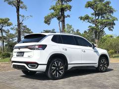 Volkswagen Taos 380TSI AWD R-Line High Performance Edition - photo 5